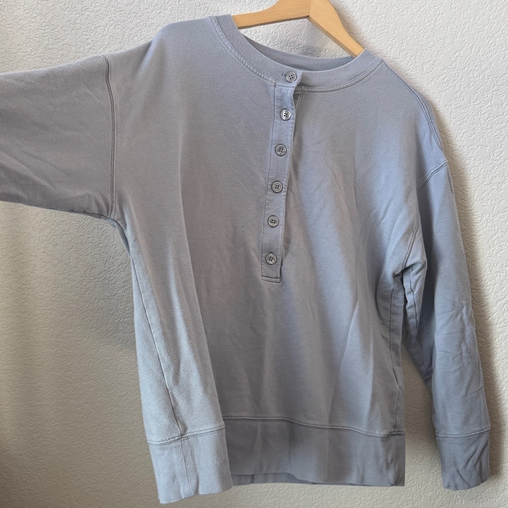 Athleta Henley Crew Neck Sweater Blue size Medium - Picture 11 of 11